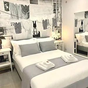 Casa E Bottega 41 , Nápoles Italia